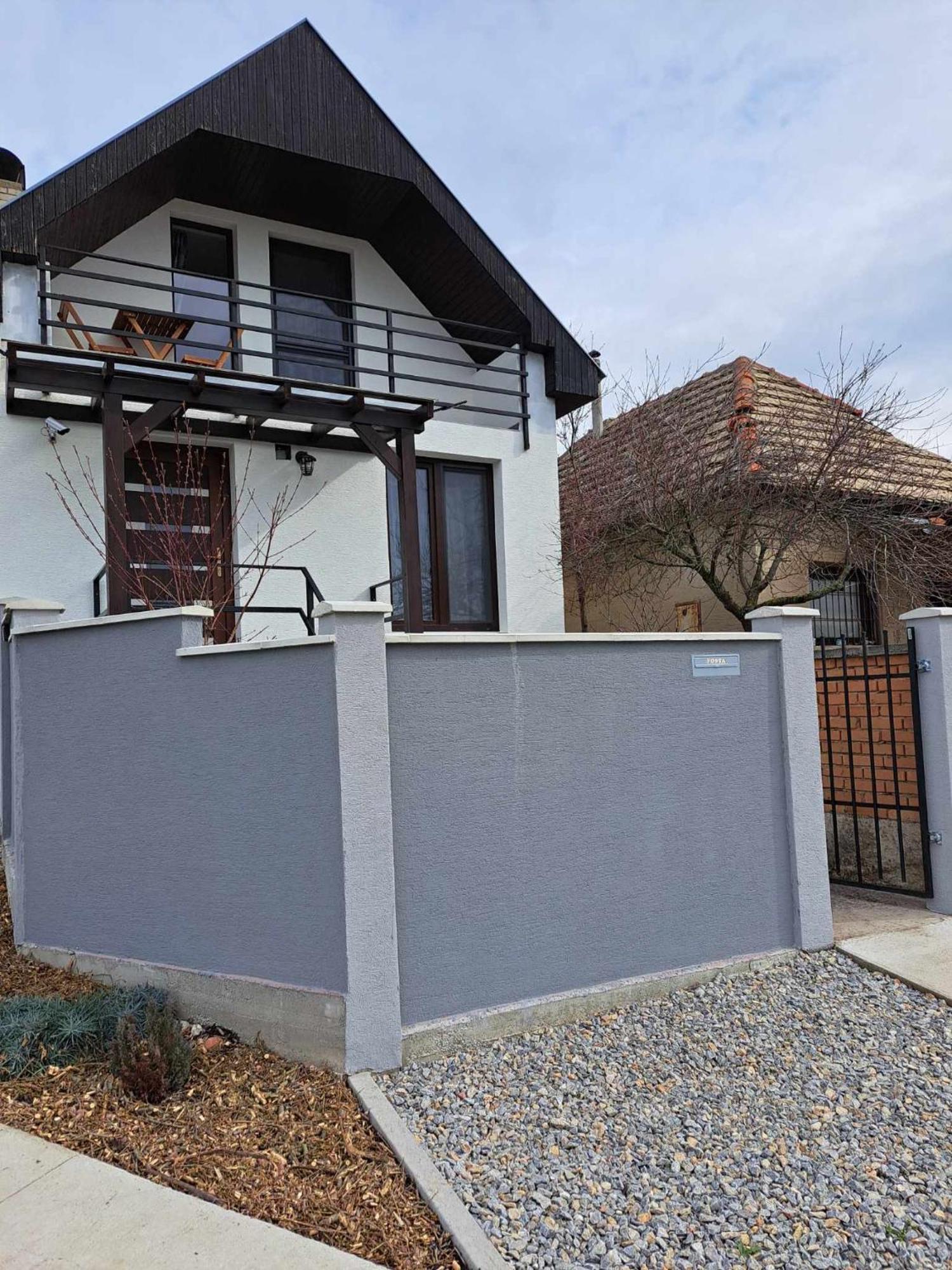 Grapeline Guesthouse Chotin ภายนอก รูปภาพ