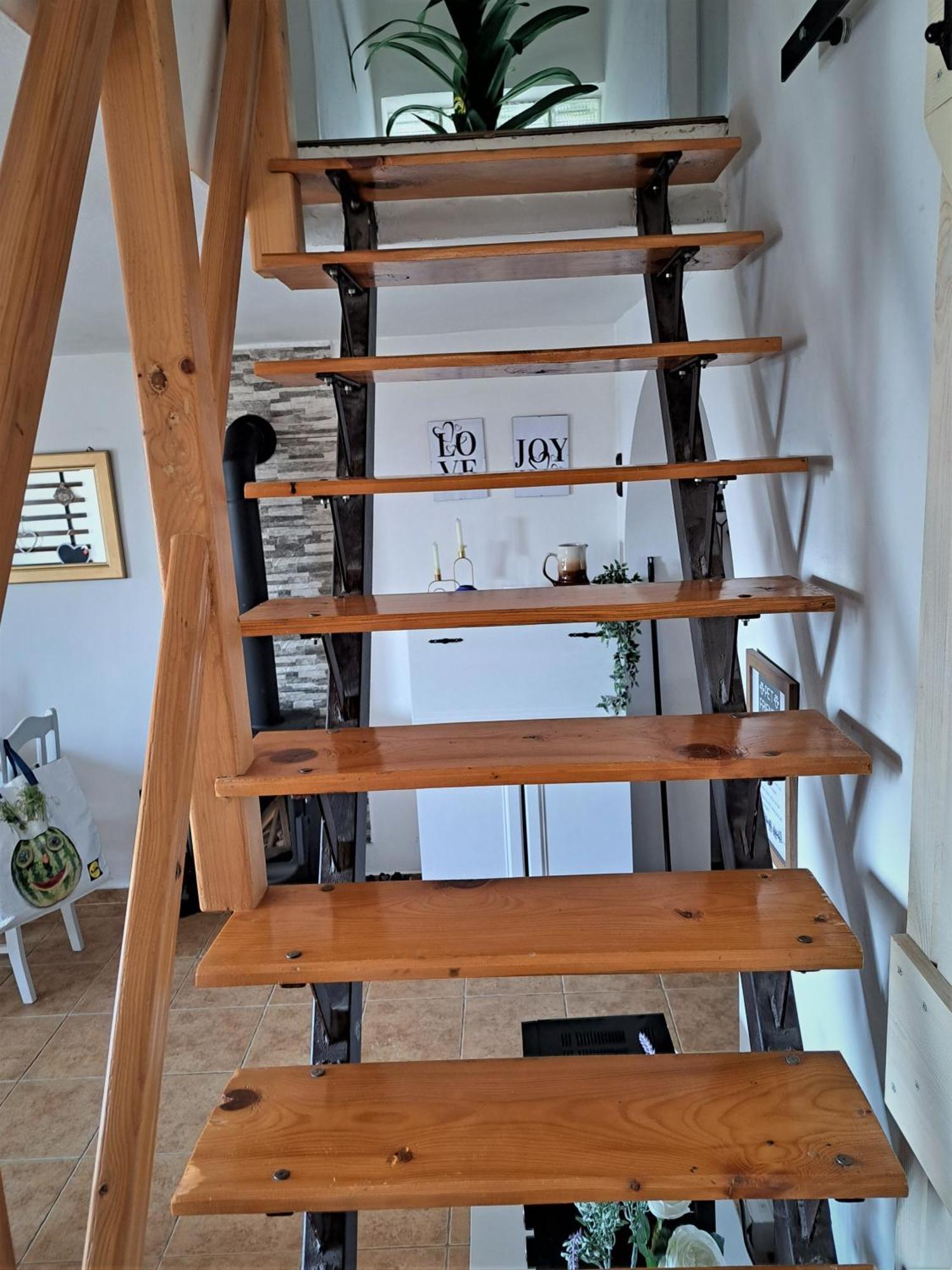 Grapeline Guesthouse Chotin ภายนอก รูปภาพ